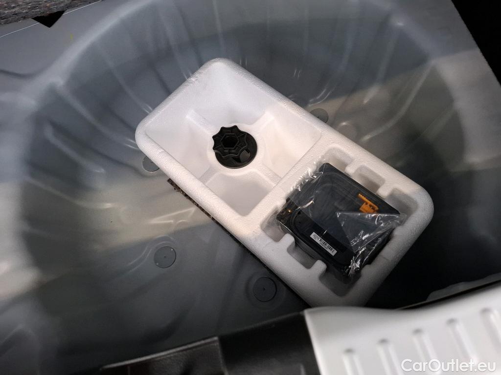  Dacia  Sandero  III Essential 1.0 SCe 65CV BVM5 6E #3