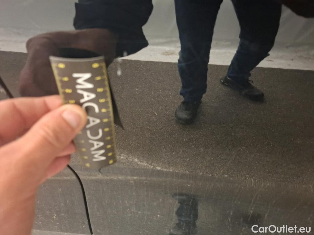  Ford  Kuga FORD   2019  5P  SUV 25 190 hybrid Flexifuel Pshift Titanium #43