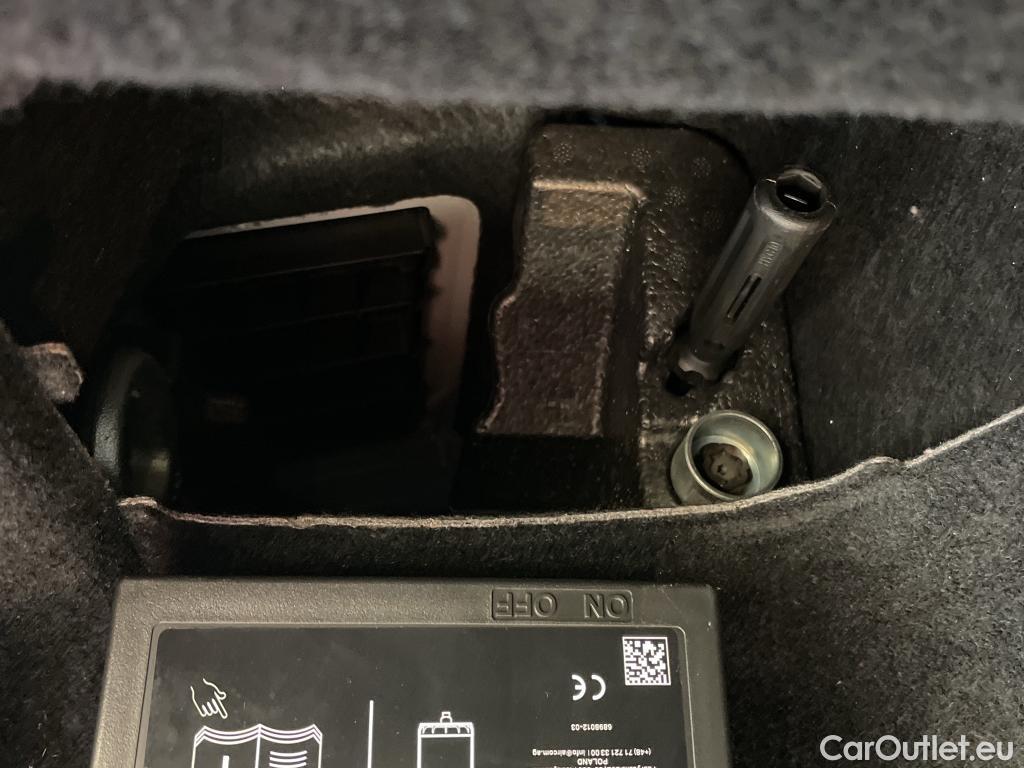  Bmw  X2 Série  sDrive 18i Lounge 1.5 135CV BVA7 E6d #15