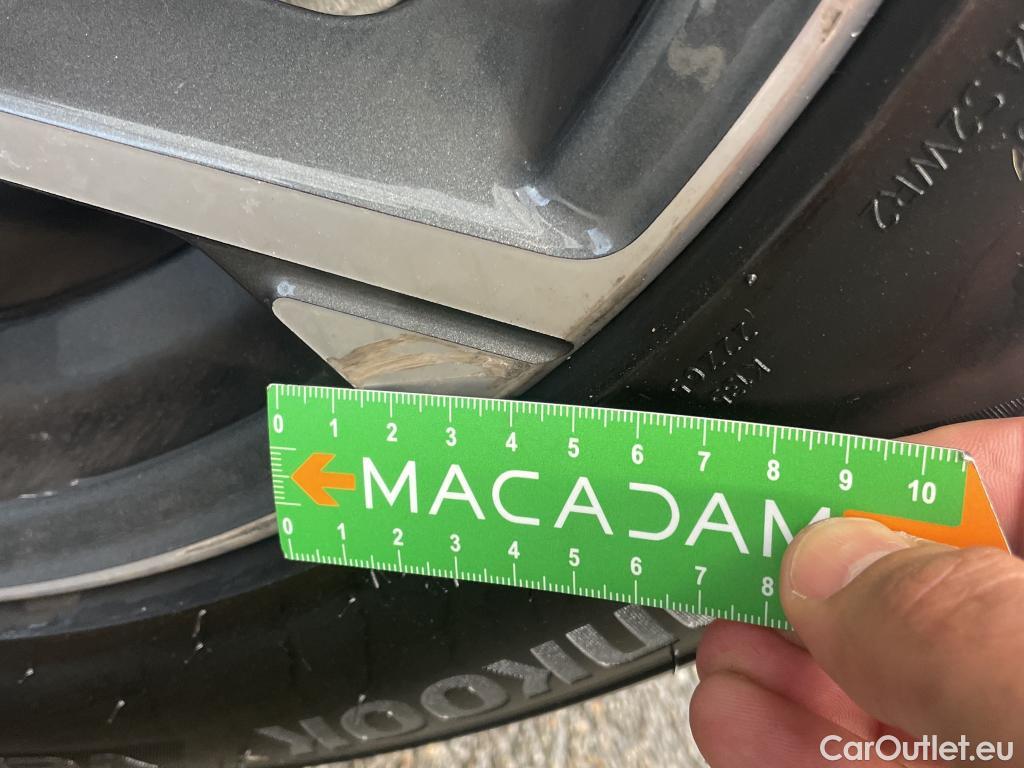  Bmw  X2 Série  sDrive 18i Lounge 1.5 135CV BVA7 E6d #24