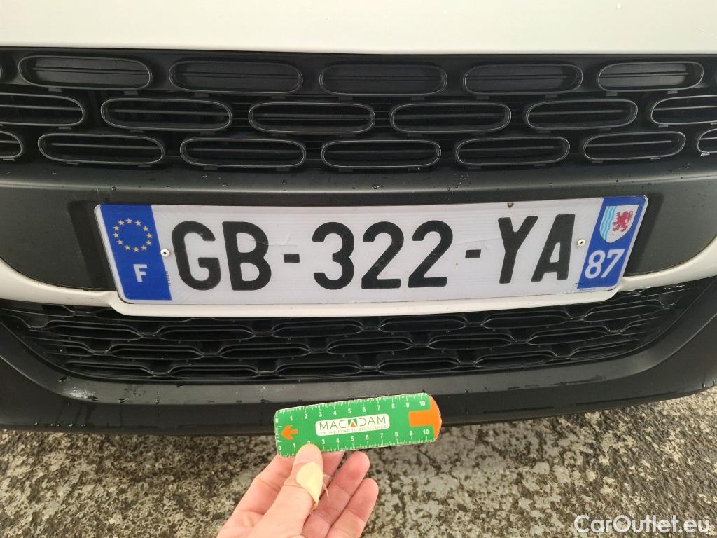  Citroen  C3  Société Feel 1.5 BlueHDI 100CV BVM6 E6d #20