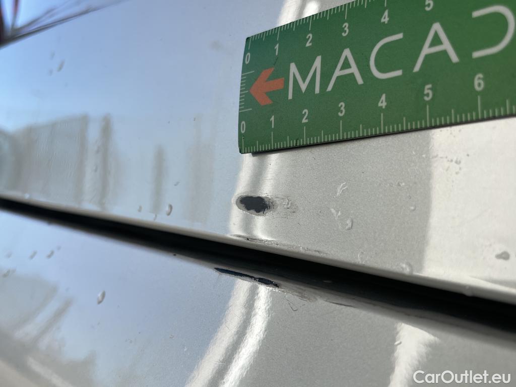  Bmw  X2 Série  sDrive 18i Lounge 1.5 135CV BVA7 E6d #29