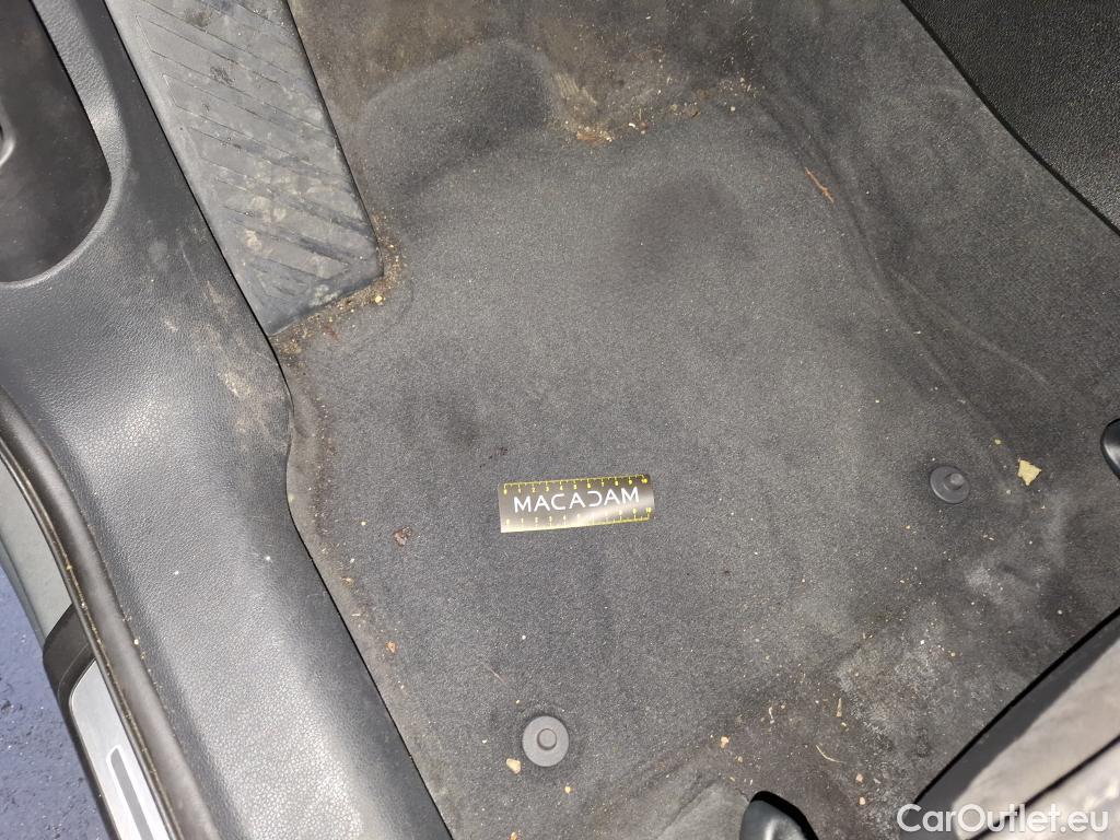  Audi  Q3  35 TFSI Design luxe 1.5 TFSI 150CV BVA7 E6dT #14