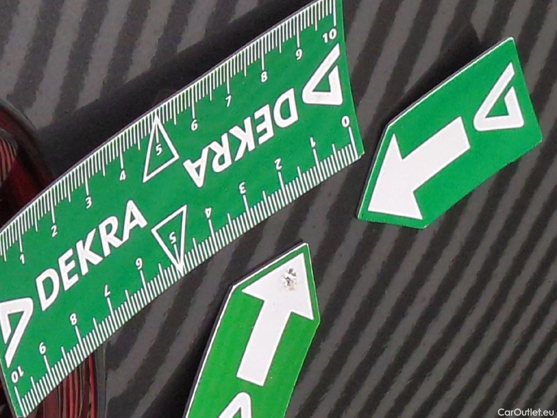  Citroen  C4 Cactus  Feel Business 1.5 BlueHDi 100CV BVM6 E6d #19