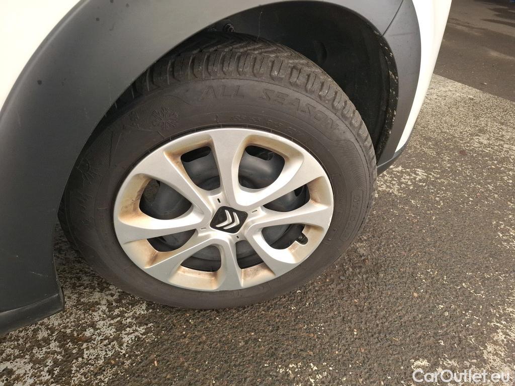  Citroen  C3  Société Feel 1.5 BlueHDI 100CV BVM6 E6d #17