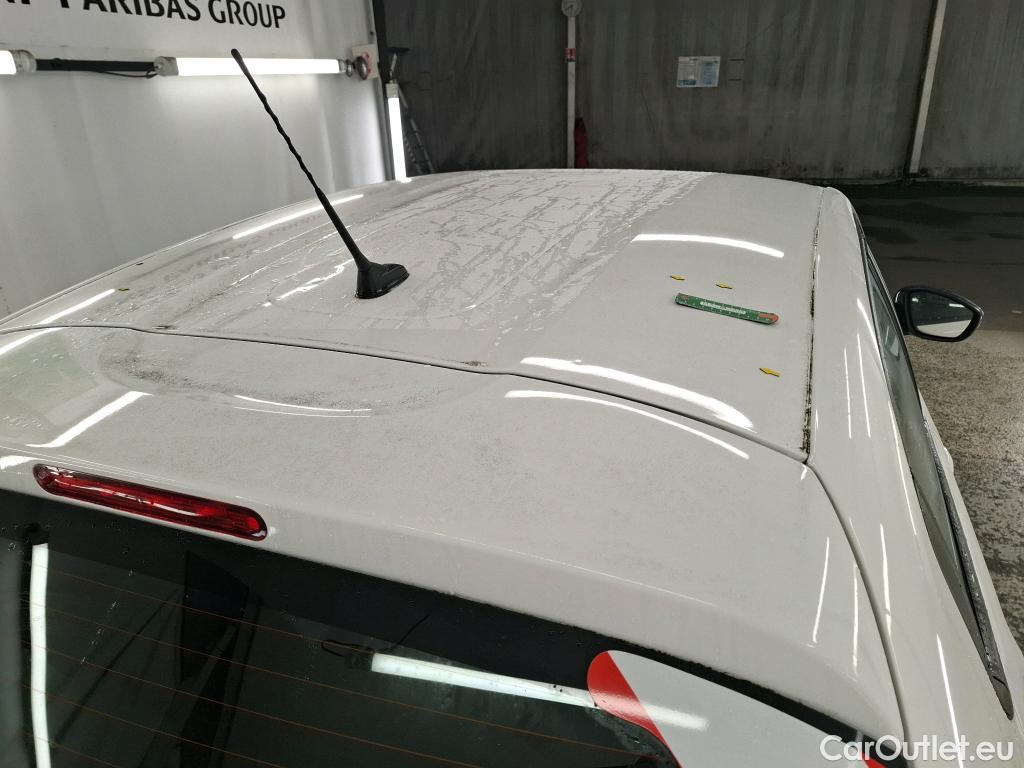  Citroen  C3  Société Feel 1.5 BlueHDI 100CV BVM6 E6d #1