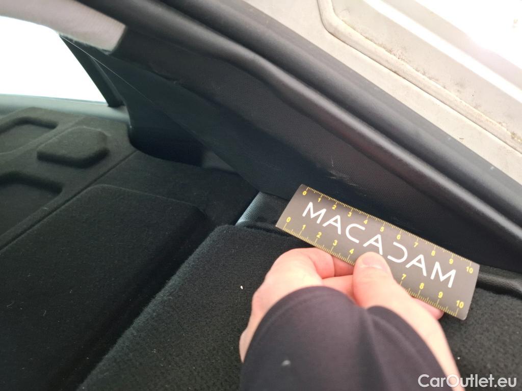  Peugeot  208  Premium 1.5 HDi 100CV BVM6 E6d #21