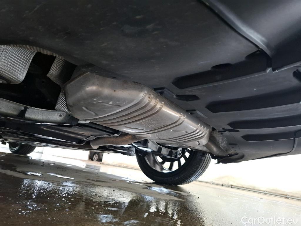  Mercedes  CLA-Klasse MERCEDES-BENZ CLA Shooting Brake / 2019 / 5P / Break CLA 200 AMG Line BA7 #34