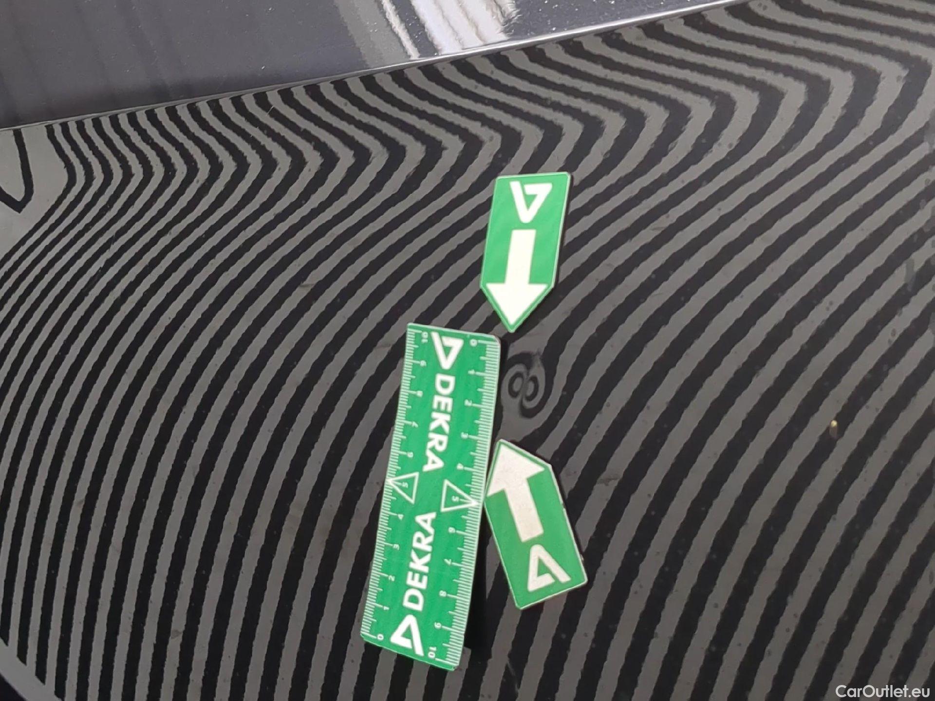  Volkswagen  ID.4  Business Pro Performance 77kWh BVA #15