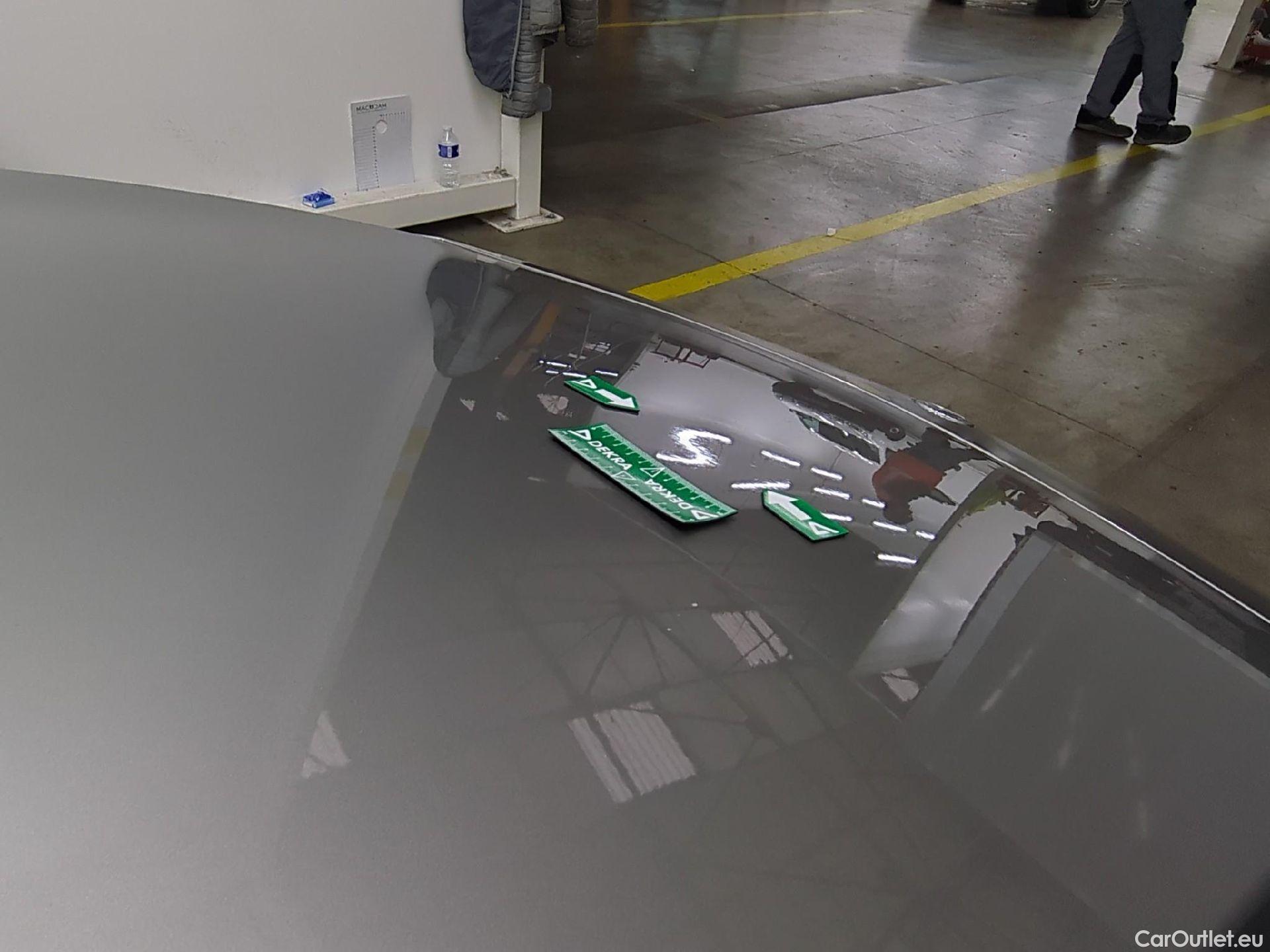  Mercedes  A-Klasse MERCEDES-BENZ Classe A Compact / 2018 / 5P / Berline A 180 Business Line #4