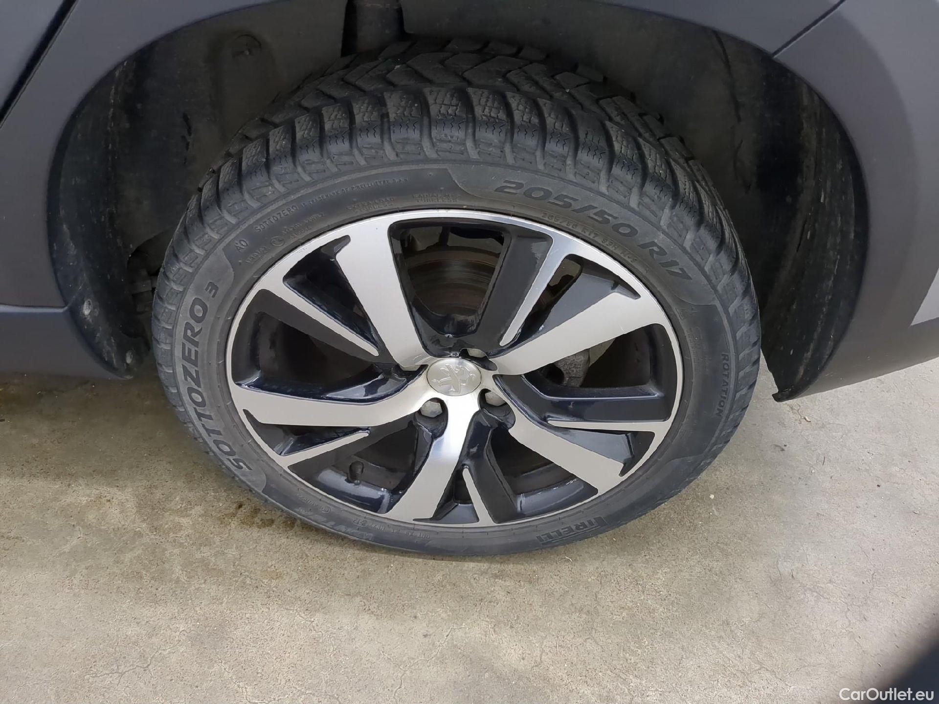  Peugeot  2008  GT Line 1.2 PureTech 110CV BVA6 E6dT #13