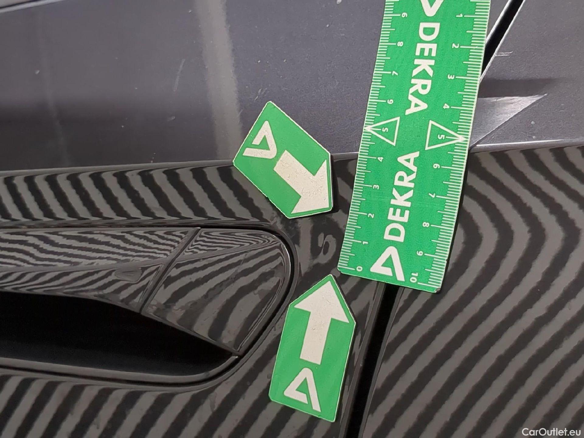  Volkswagen  ID.4  Business Pro Performance 77kWh BVA #12