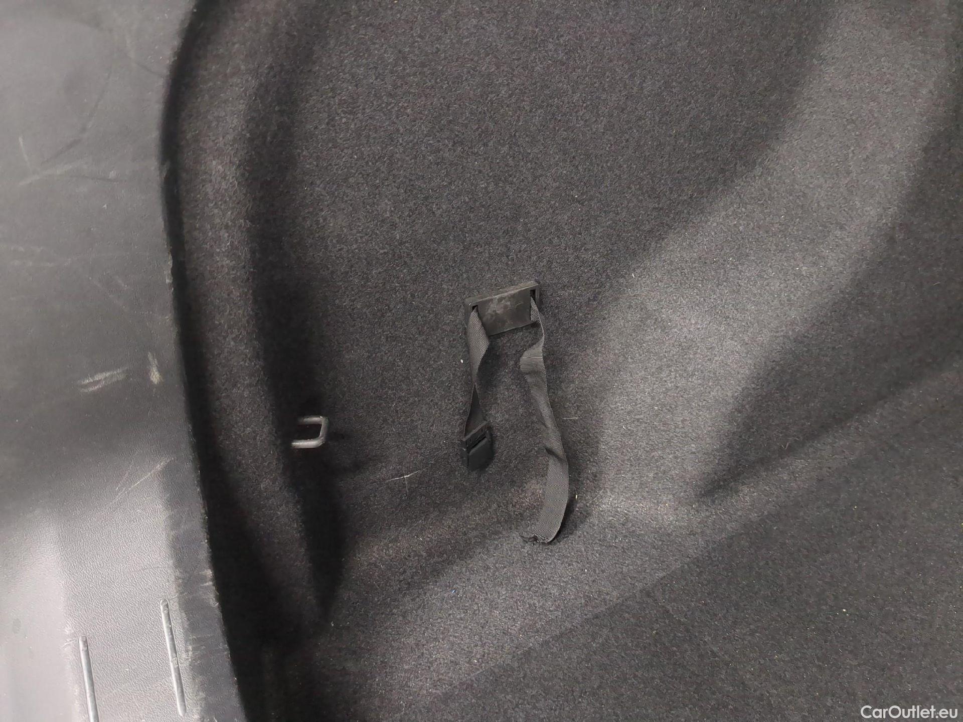  Volkswagen  ID.4  Business Pro Performance 77kWh BVA #2