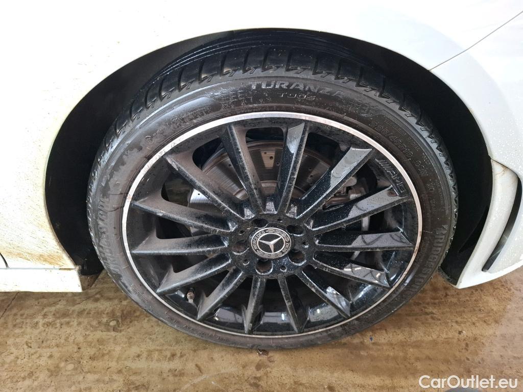  Mercedes  CLA-Klasse MERCEDES-BENZ CLA Shooting Brake / 2019 / 5P / Break CLA 200 AMG Line BA7 #19