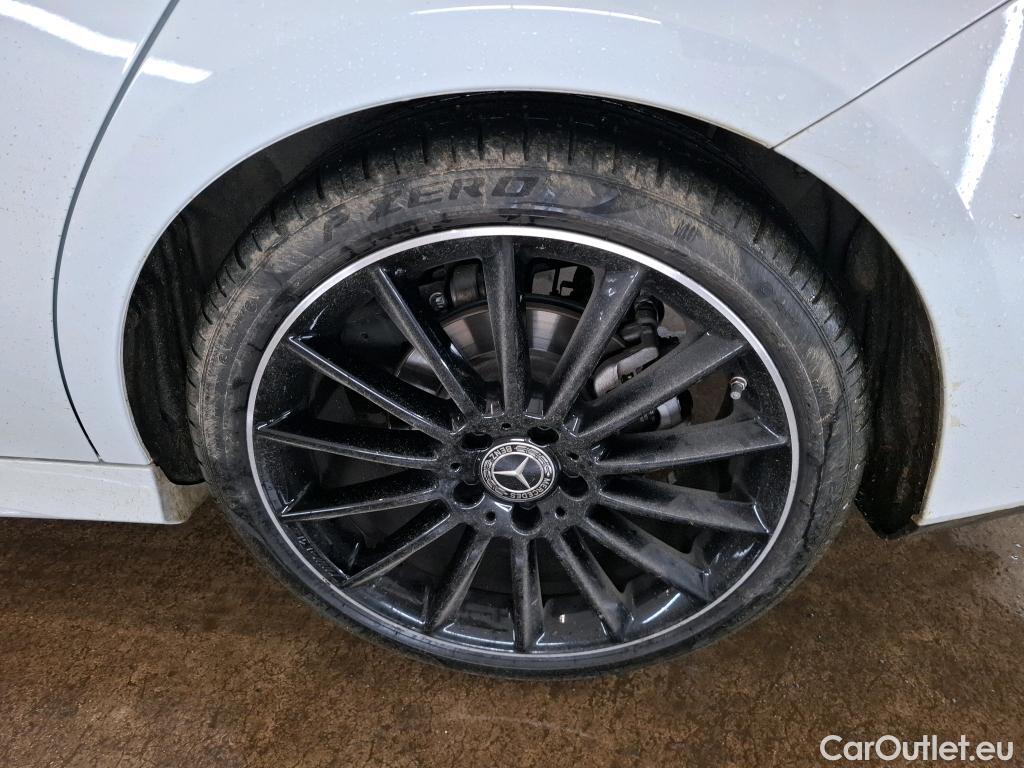 Mercedes  CLA-Klasse MERCEDES-BENZ CLA Shooting Brake / 2019 / 5P / Break CLA 200 AMG Line BA7 #35