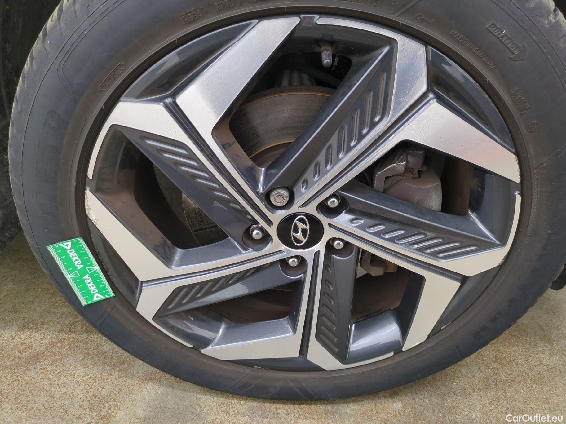  Hyundai  Tucson HYUNDAI  / 2020 / 5P / SUV 1.6 PHEV 265 HTRAC EXECUTIVE 4WD AUTO #4