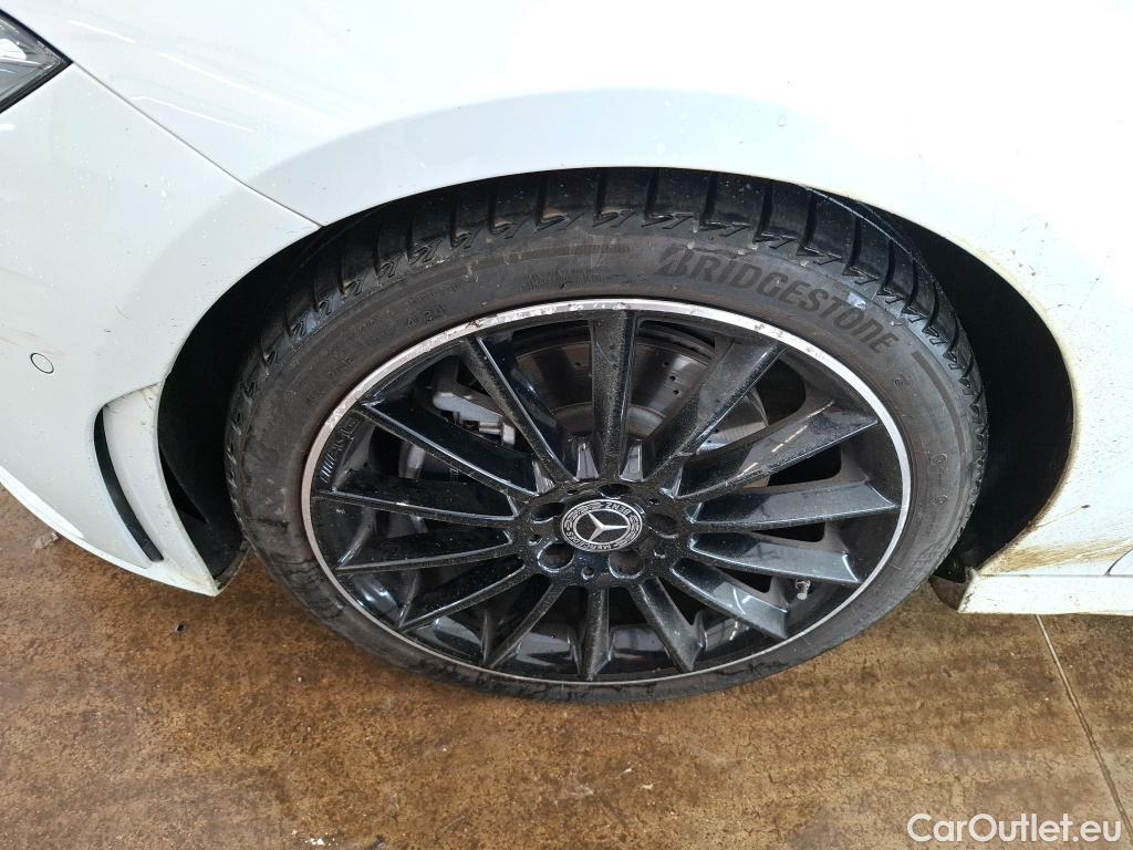  Mercedes  CLA-Klasse MERCEDES-BENZ CLA Shooting Brake / 2019 / 5P / Break CLA 200 AMG Line BA7 #5