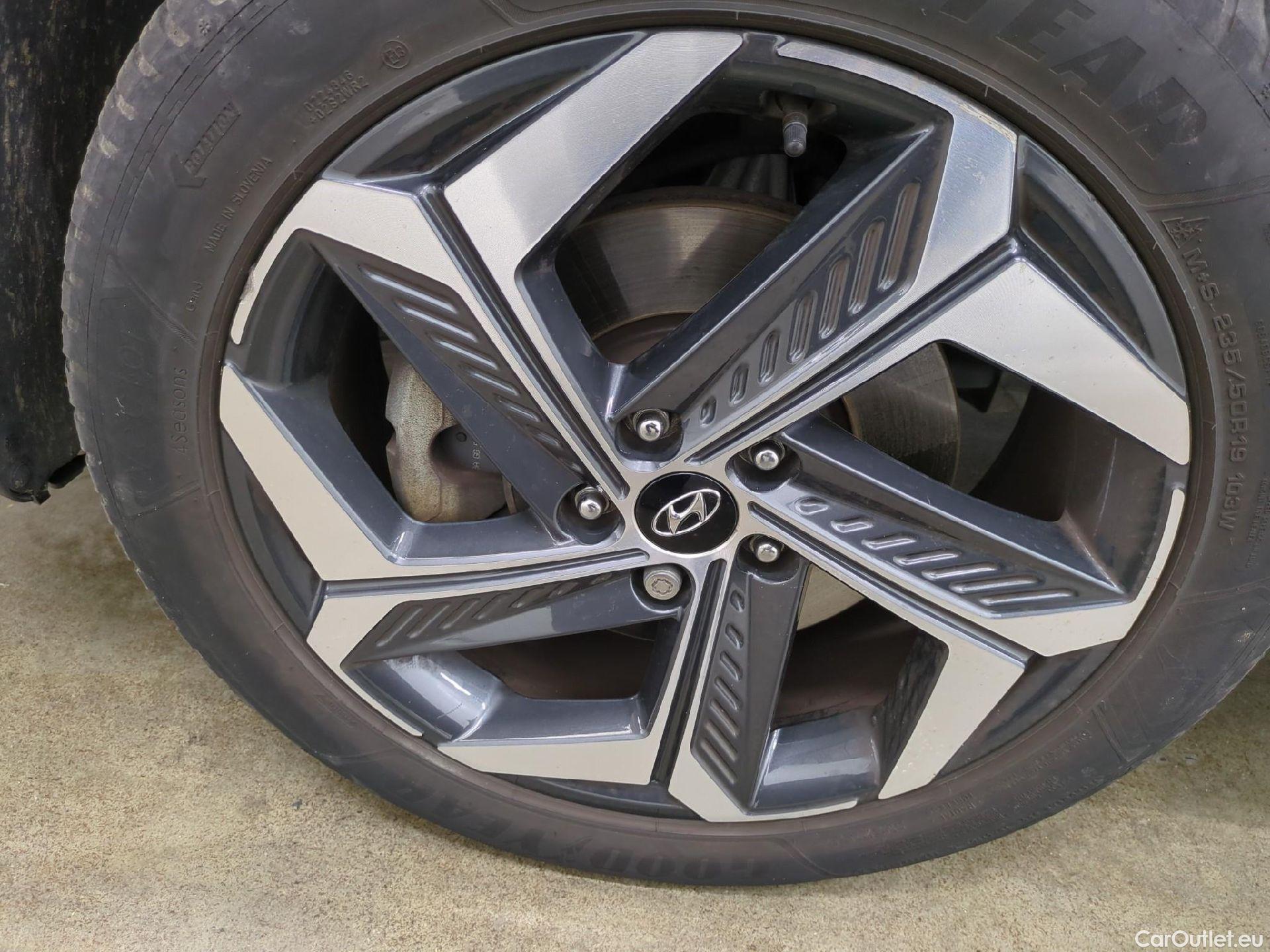  Hyundai  Tucson HYUNDAI  / 2020 / 5P / SUV 1.6 PHEV 265 HTRAC EXECUTIVE 4WD AUTO #8