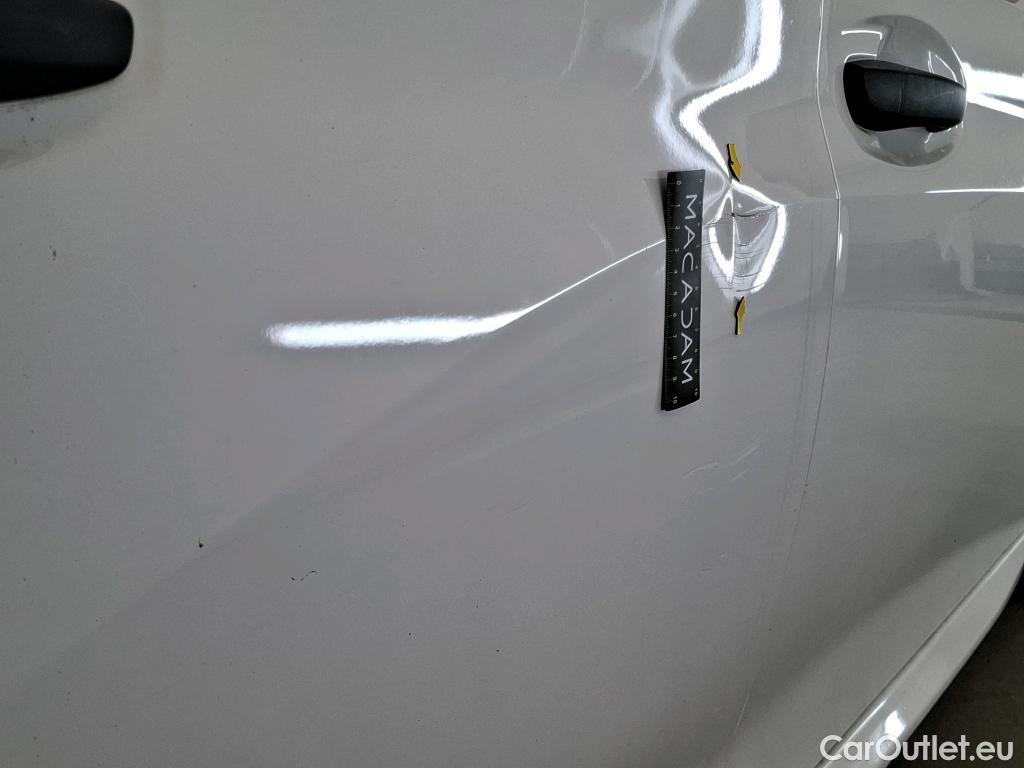  Peugeot  208  Premium 1.5 HDi 100CV BVM6 E6d #12