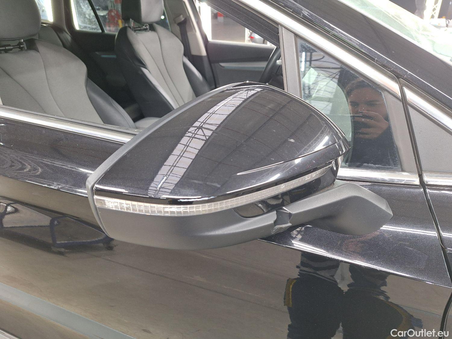  Skoda  ENYAQ Skoda,  '21 BEV, Skoda  iV 80 5d #60