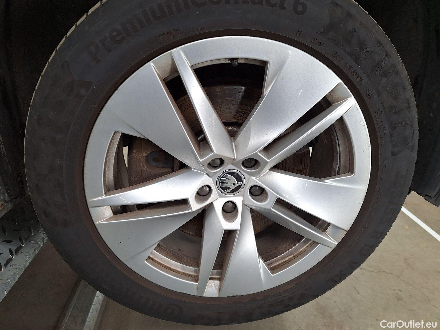  Skoda  ENYAQ Skoda,  '21 BEV, Skoda  iV 80 5d #3