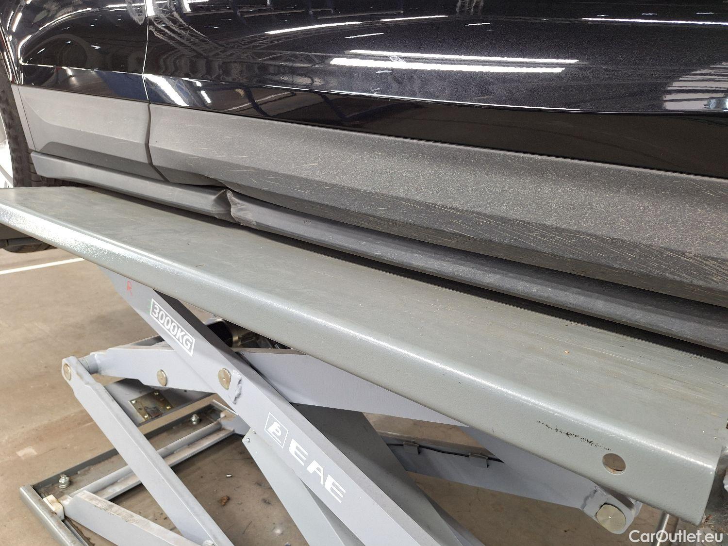  Skoda  ENYAQ Skoda,  '21 BEV, Skoda  iV 80 5d #1