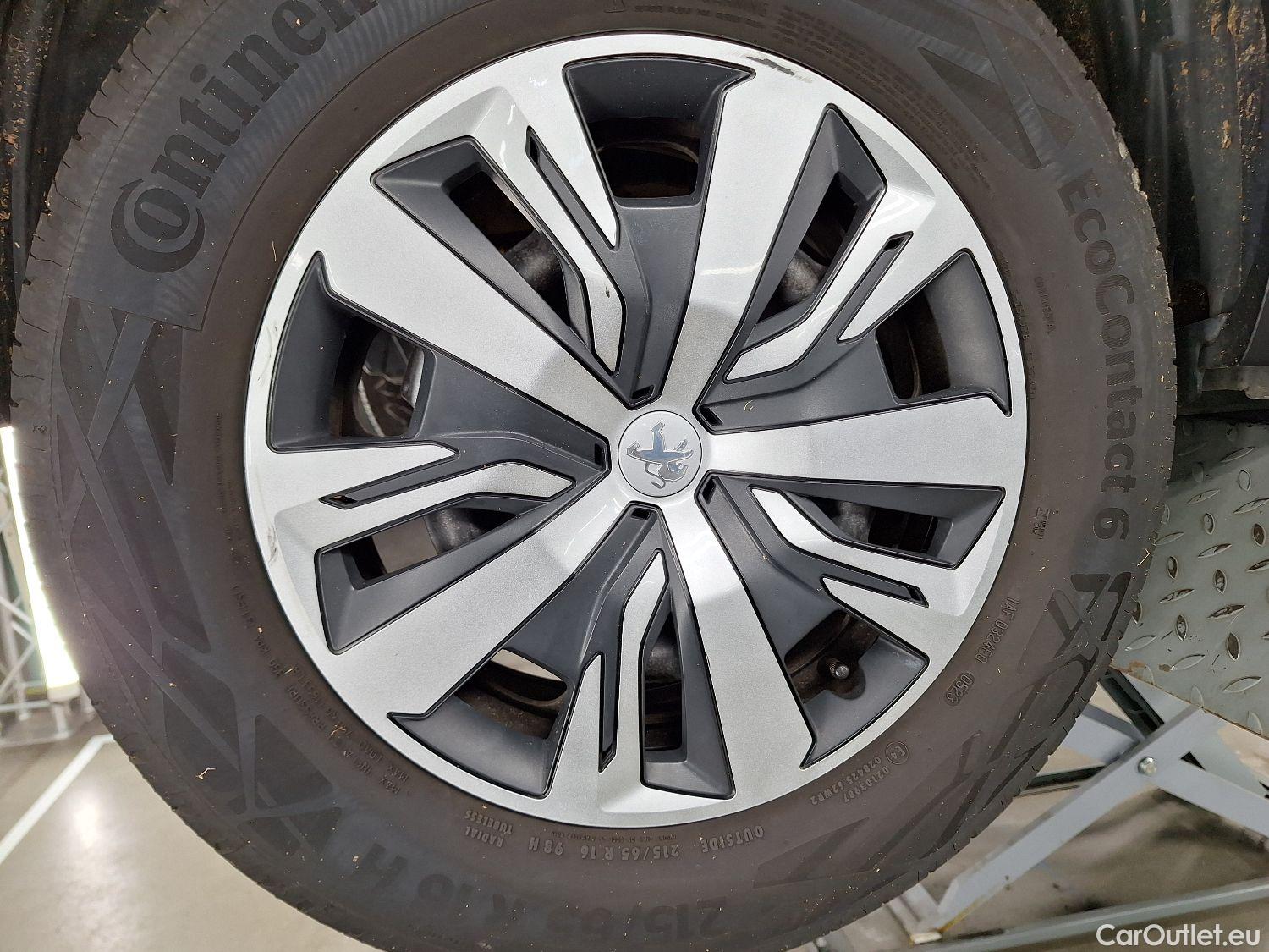  Peugeot  2008 Peugeot,  '19, Peugeot  1.5 BlueHDi 75kW S&S Active 5d #5