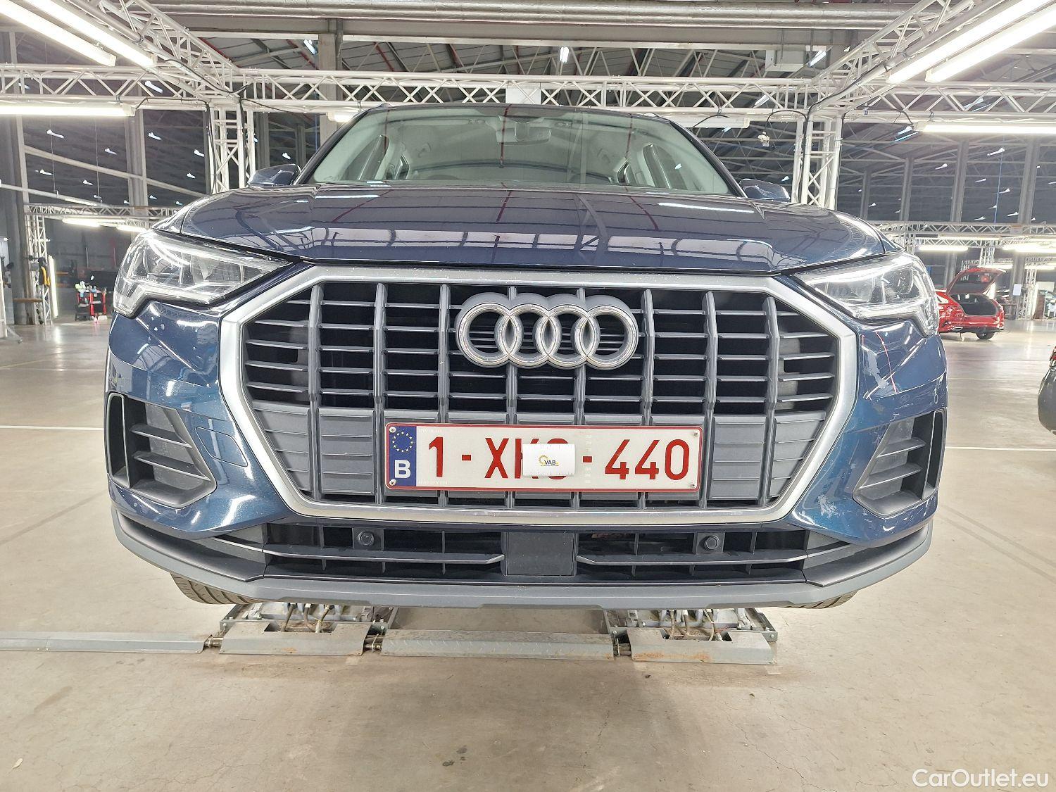  Audi  Q3 Audi,  '18, Audi  35 TFSI S tronic 5d #16