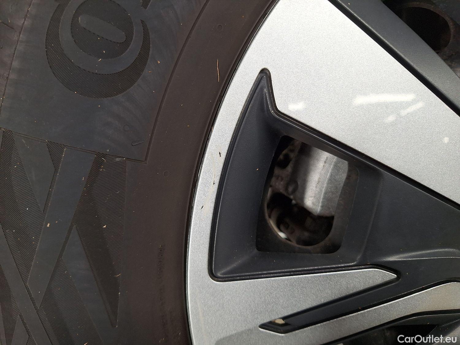  Peugeot  2008 Peugeot,  '19, Peugeot  1.5 BlueHDi 75kW S&S Active 5d #7