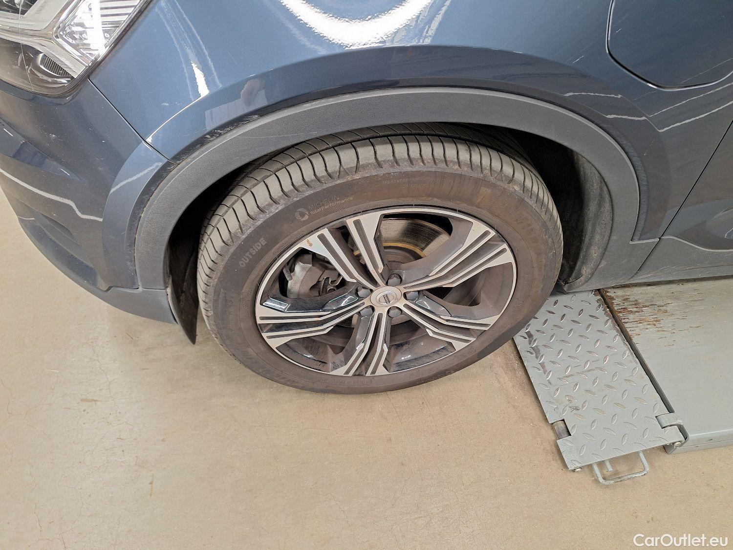  Volvo  XC 40 Volvo, XC40 '17 PHEV, Volvo XC40 T4 Recharge Geartronic Inscription 5d #26