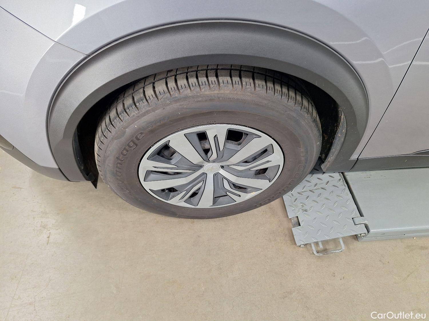  Peugeot  2008 Peugeot,  '19, Peugeot  1.5 BlueHDi 75kW S&S Active 5d #39