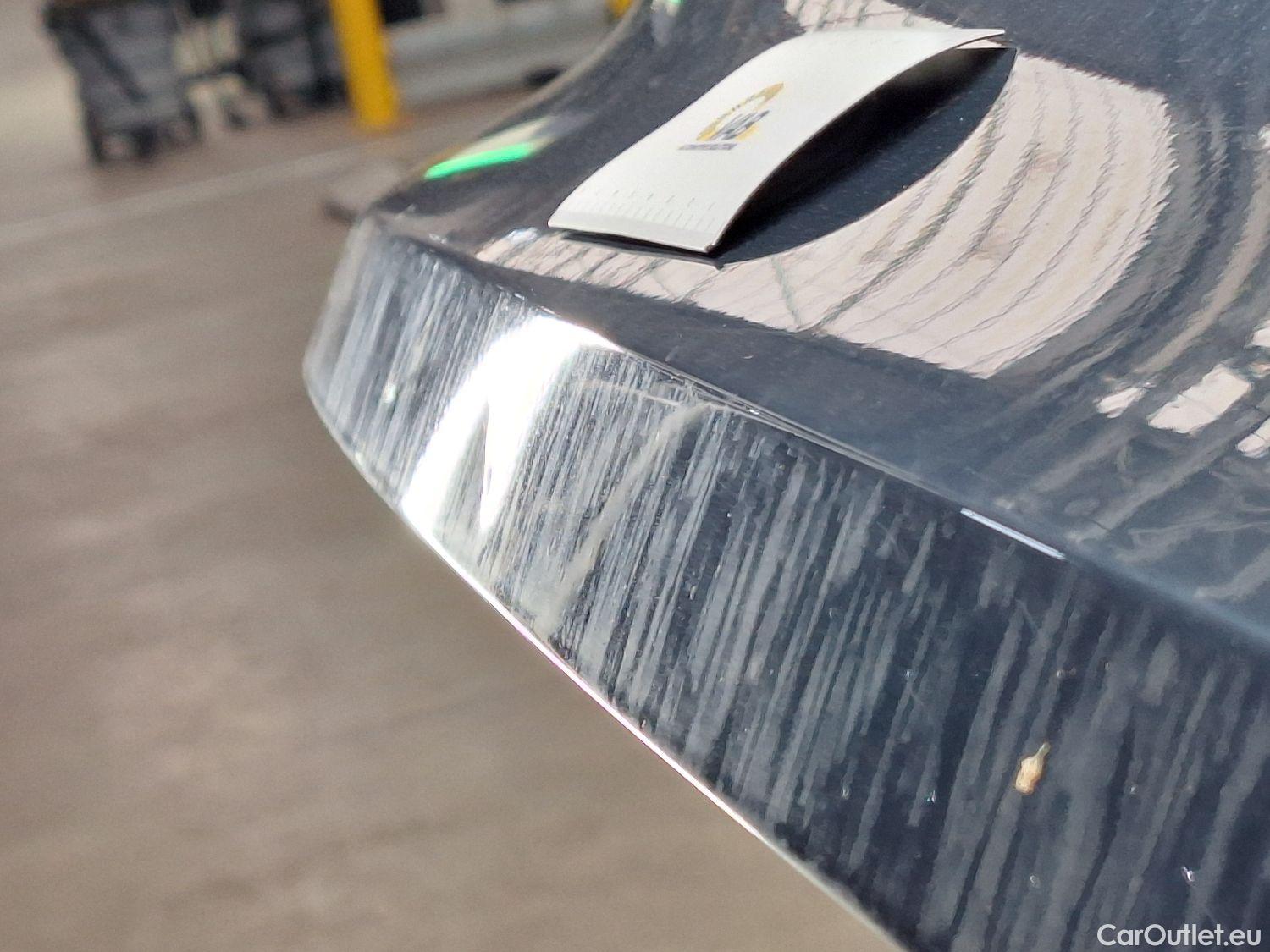  Volvo  XC 40 Volvo, XC40 '17 PHEV, Volvo XC40 T4 Recharge Geartronic Inscription 5d #24