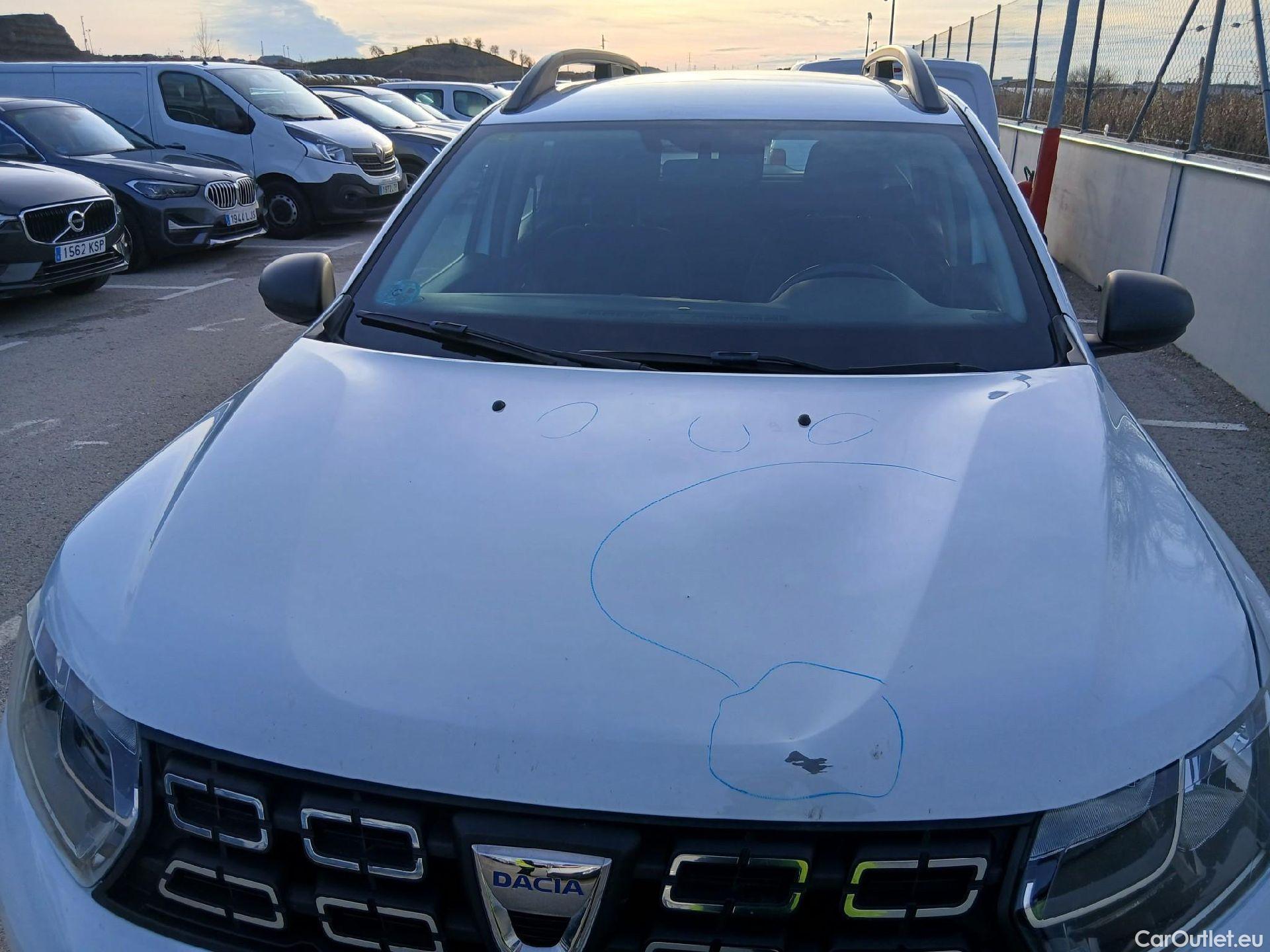  Dacia  Duster DACIA  / 2018 / 5P / todoterreno Comfort Blue dCi 85kW (115CV) 4X4 #3