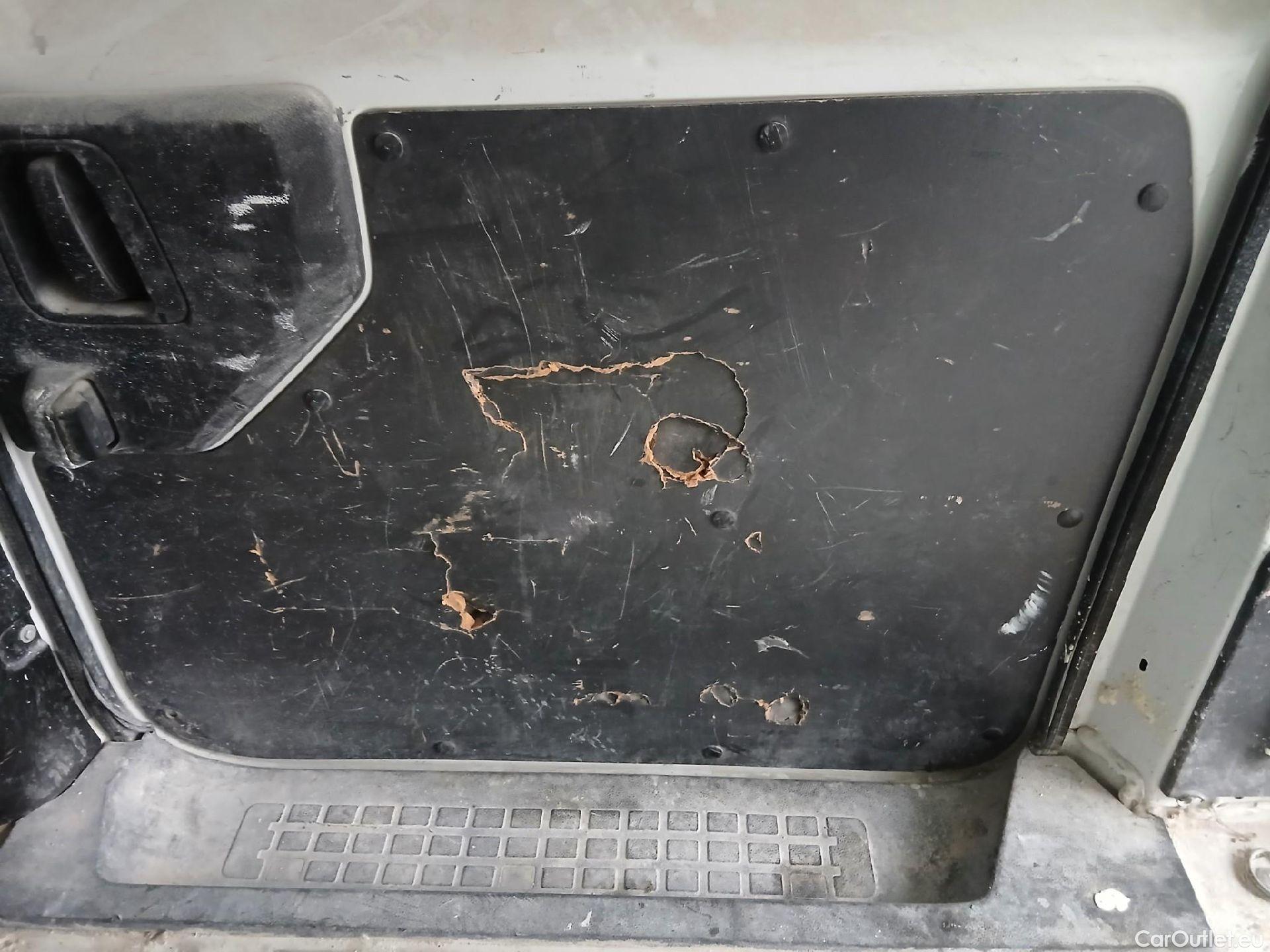  Opel  Vivaro OPEL  / 2019 / 4P / furgón Campaña F2ML 1.5 Diésel 74kW(100CV)M Std Exp #33