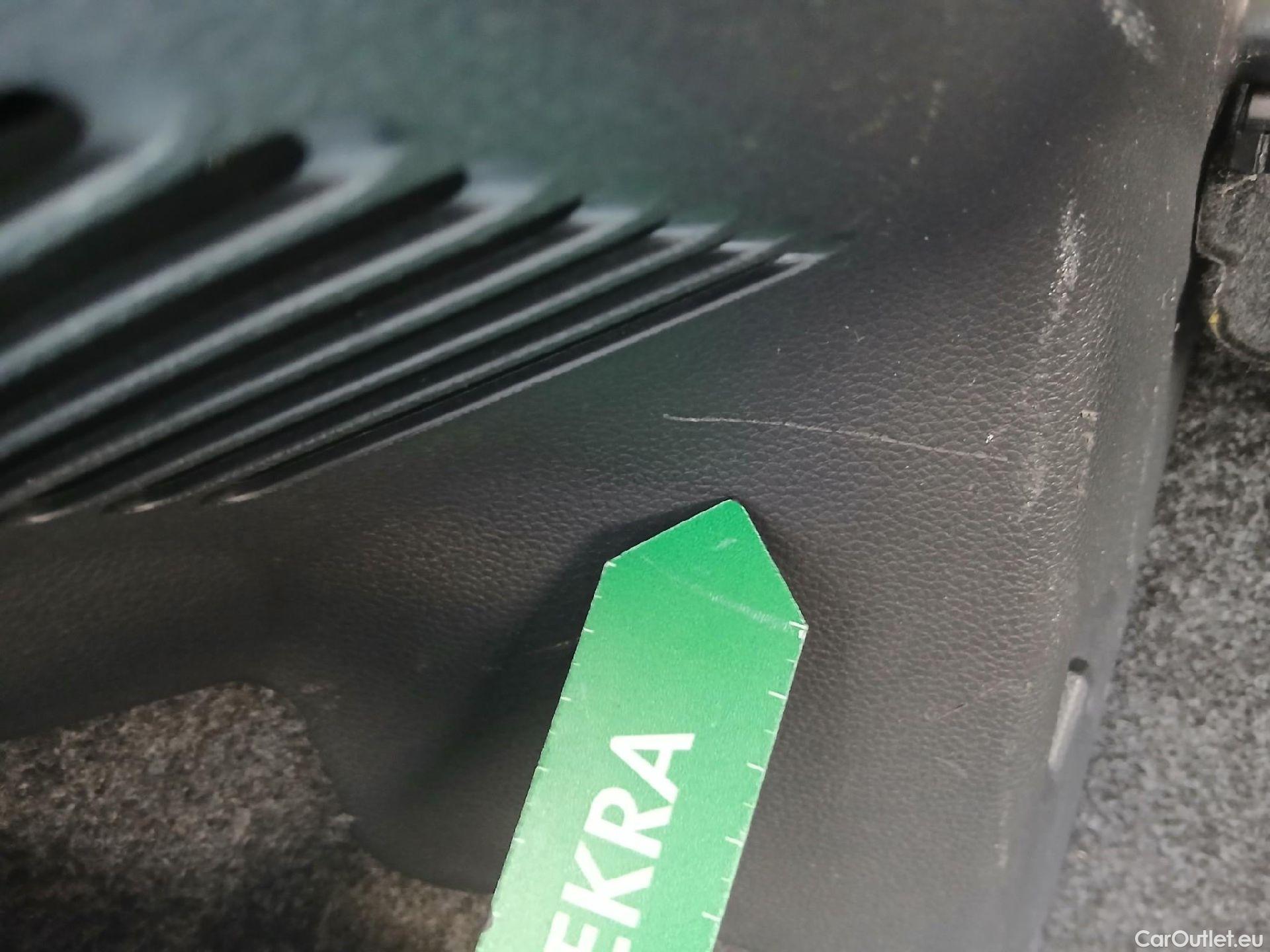  Seat  Arona SEAT  / 2017 / 5P / todoterreno 1.0 TSI 81kW (110CV) Style Plus (AC) #19