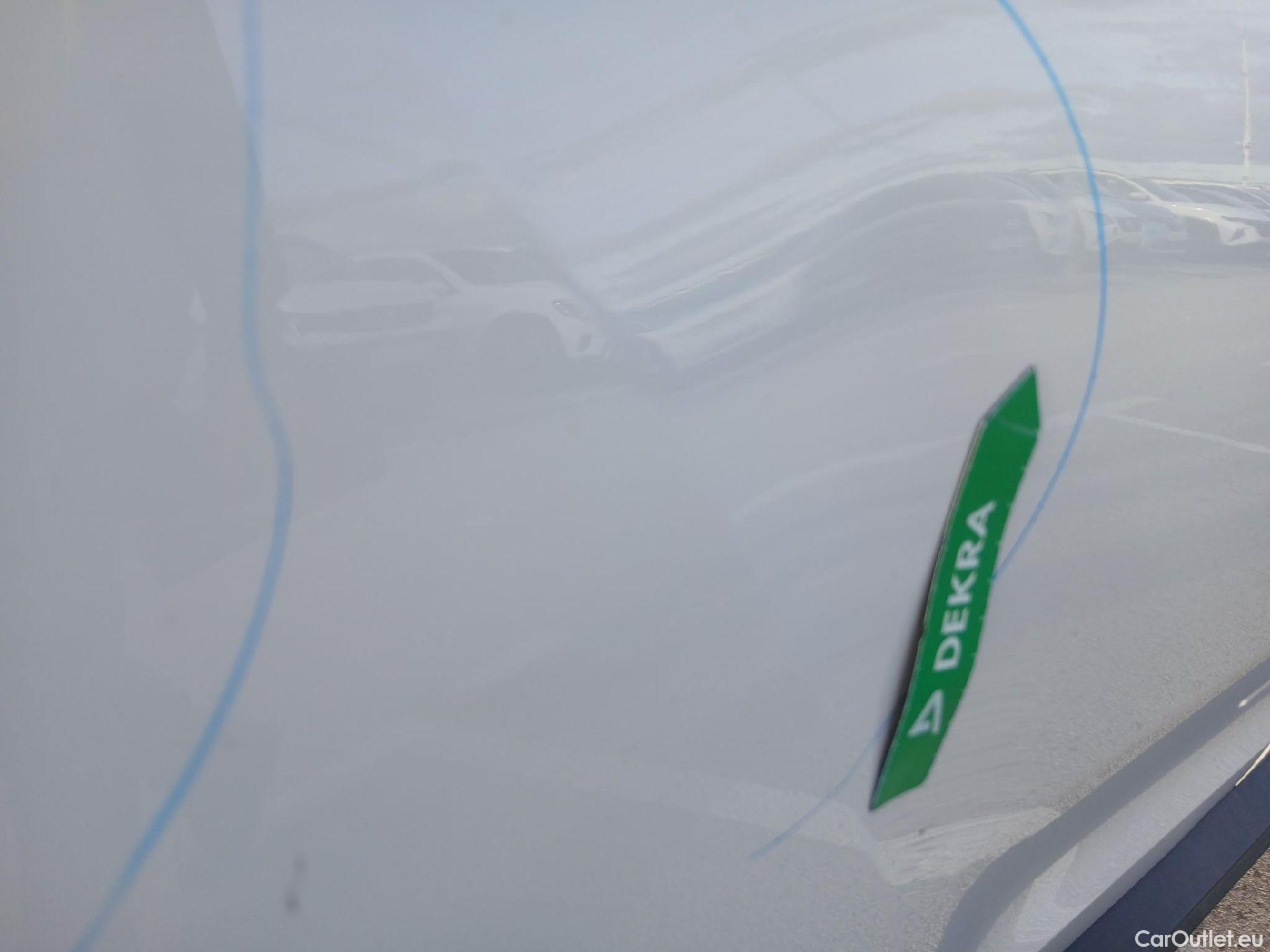  Dacia  Duster DACIA  / 2018 / 5P / todoterreno Comfort Blue dCi 85kW (115CV) 4X4 #34