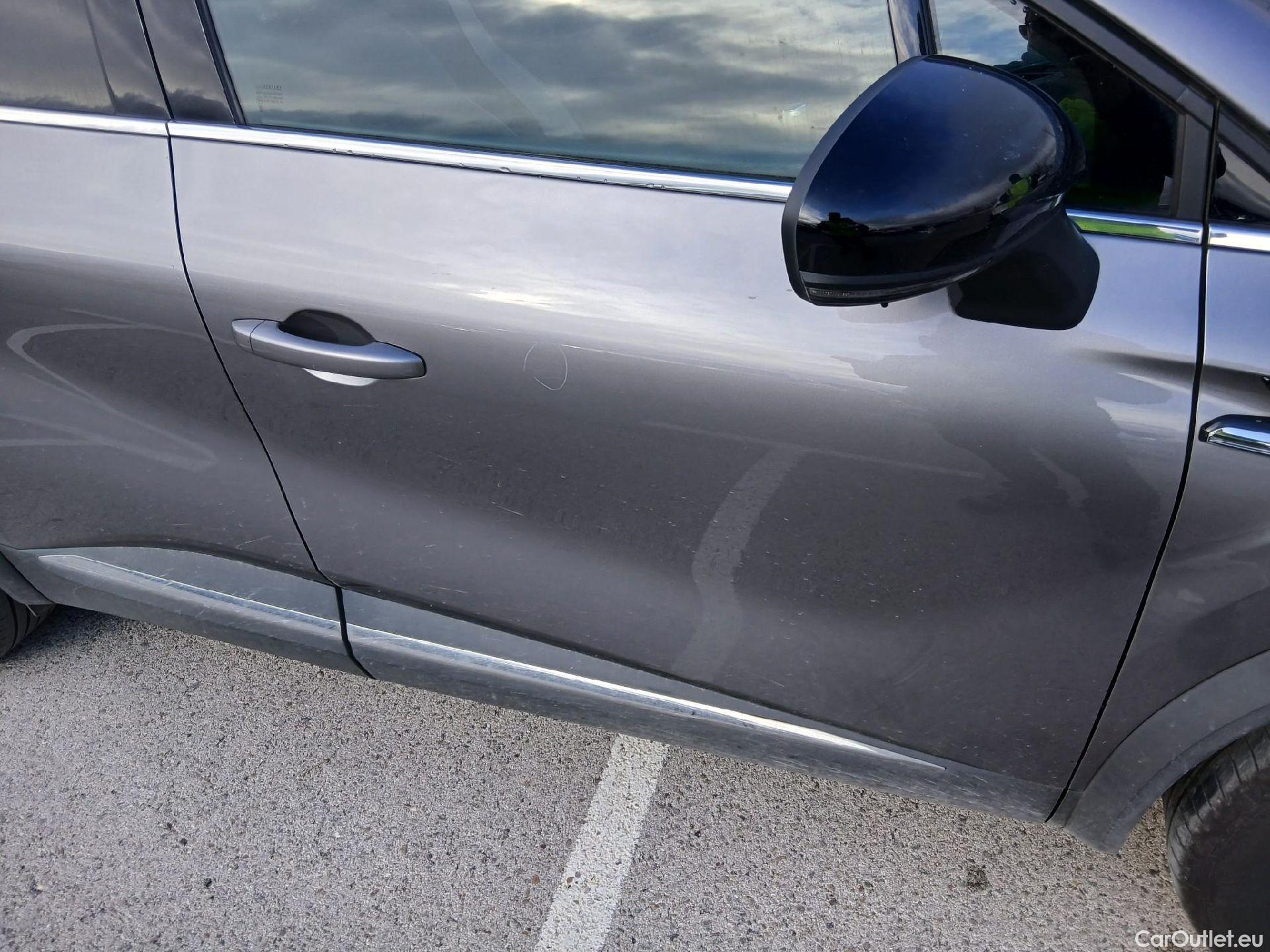  Renault  Captur RENAULT  / 2020 / 5P / todoterreno Zen TCe 140CV GPF Micro Híbrido #23