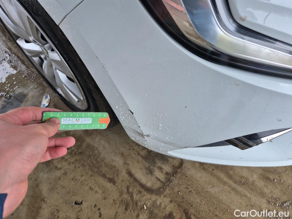  Renault  Clio RENAULT  / 2019 / 5P / berlina con portón Business Blue dCi 74kW (100CV) #10