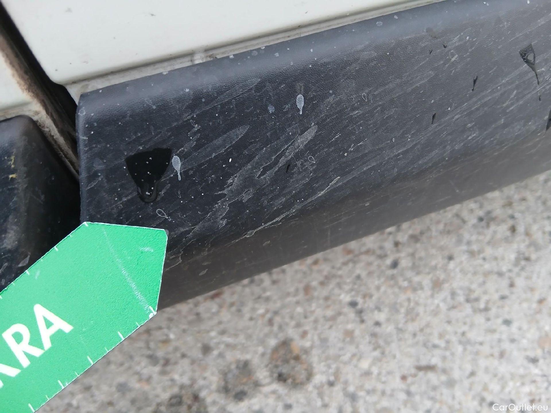  Opel  Vivaro OPEL  / 2019 / 4P / furgón Campaña F2ML 1.5 Diésel 74kW(100CV)M Std Exp #56