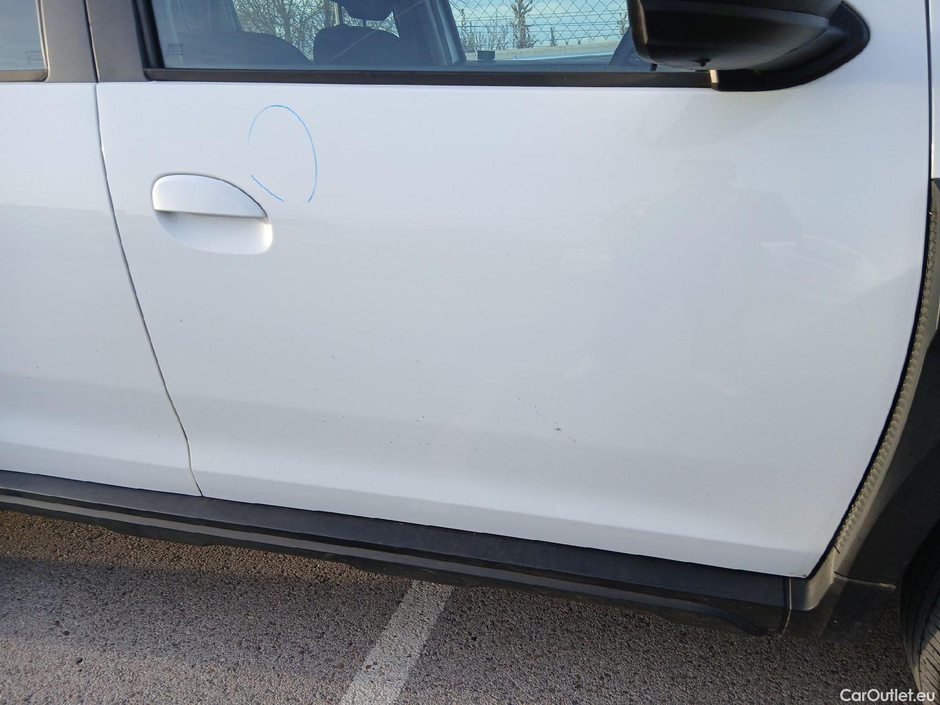  Dacia  Duster DACIA  / 2018 / 5P / todoterreno Comfort Blue dCi 85kW (115CV) 4X4 #35