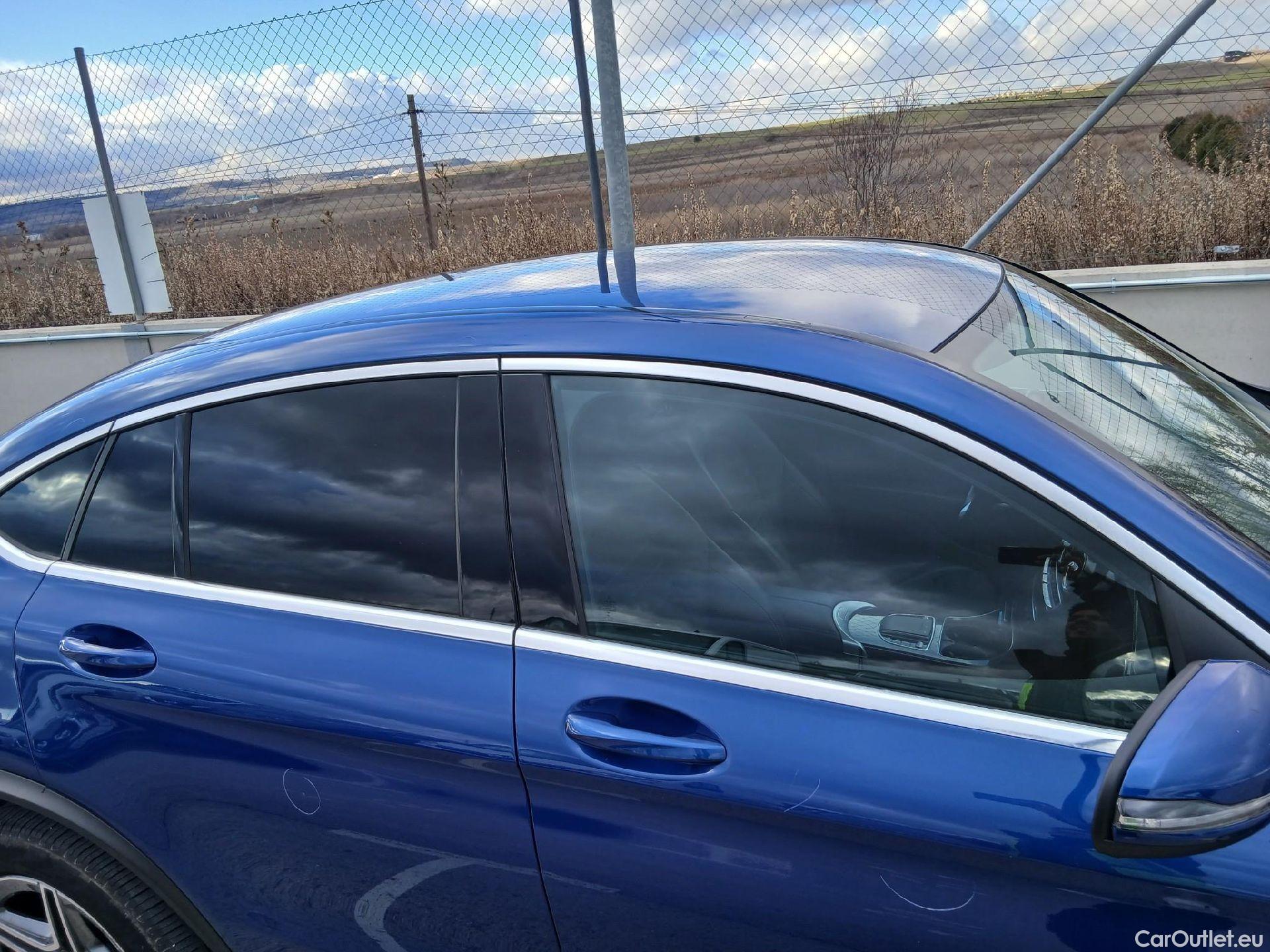  Mercedes  G-Klasee MERCEDES-BENZ GLC Coupé / 2019 / 5P / coupé GLC 300 de 4MATIC #33