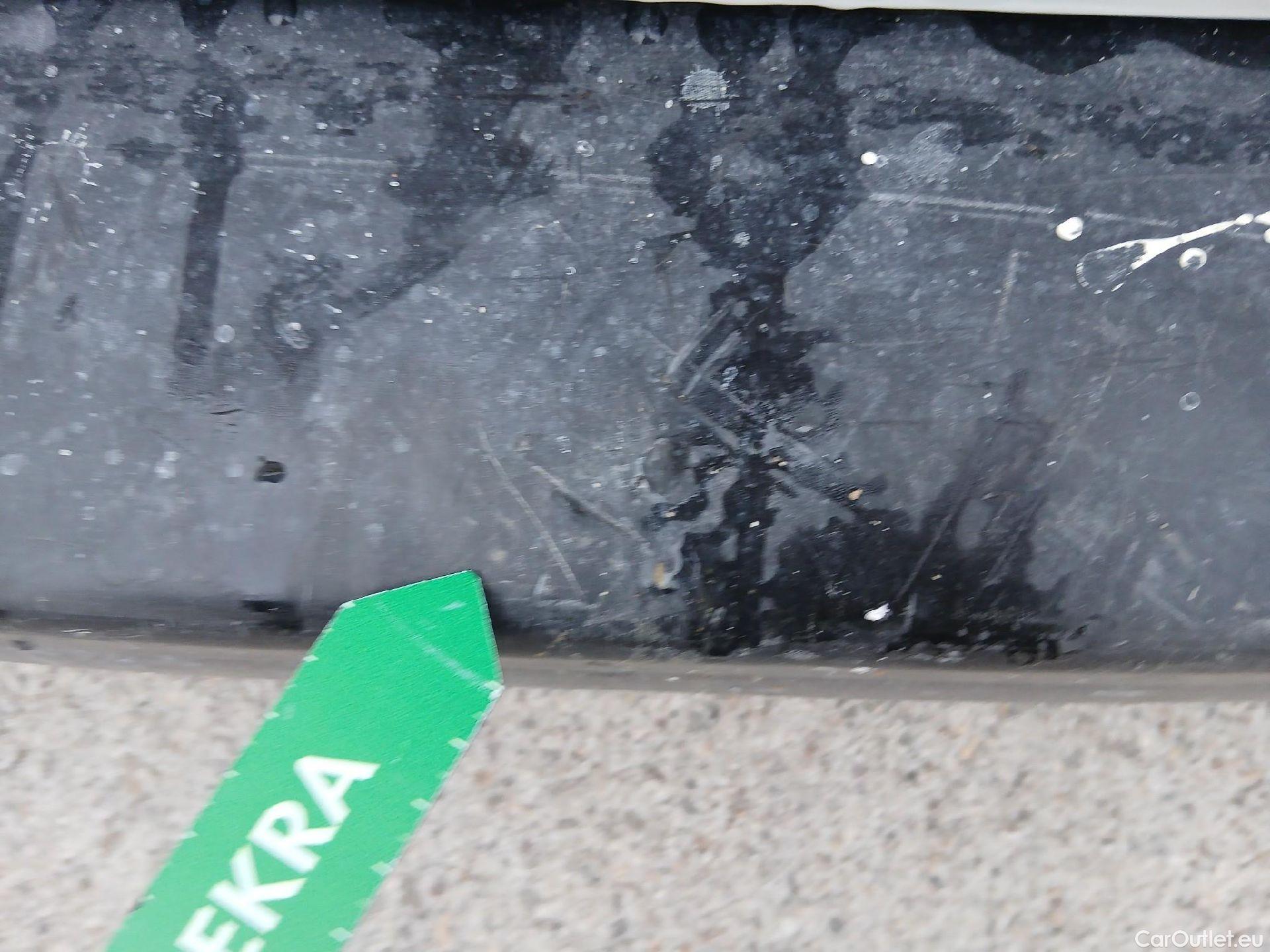  Opel  Vivaro OPEL  / 2019 / 4P / furgón Campaña F2ML 1.5 Diésel 74kW(100CV)M Std Exp #45