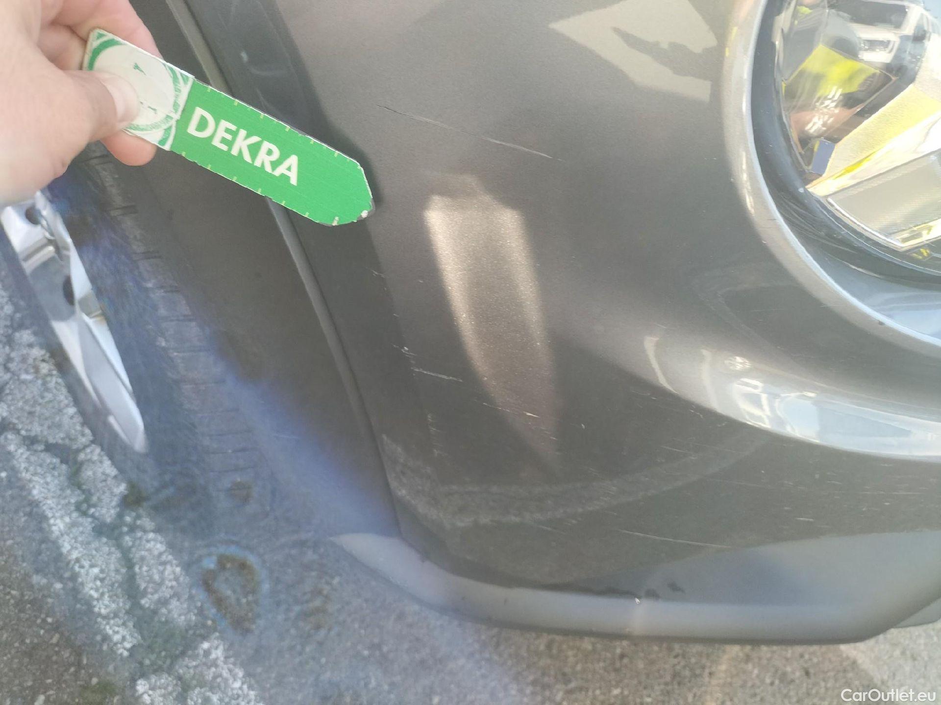  Nissan  Juke NISSAN  / 2019 / 5P / crossover DIG-T 84 kW (114 CV) DCT 7 V N-Connecta (AC2) #1