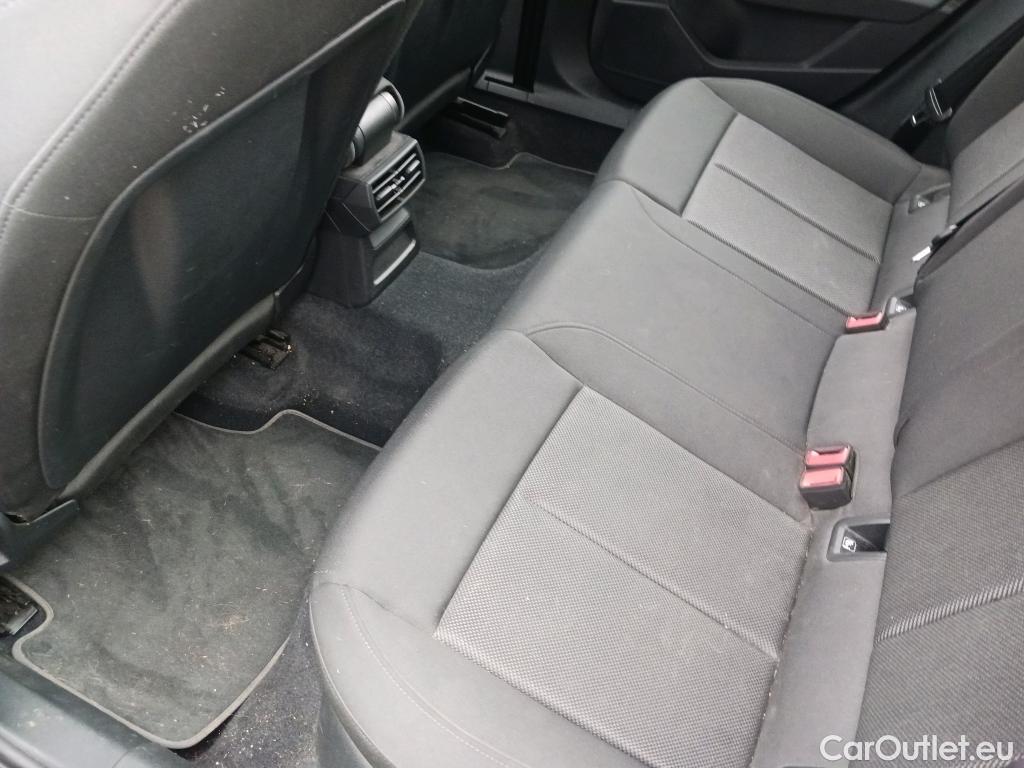  Audi  A3 AUDI  / 2020 / 5P / berlina con portón Sportback 30 TFSI 81kW (110CV) S tronic #8