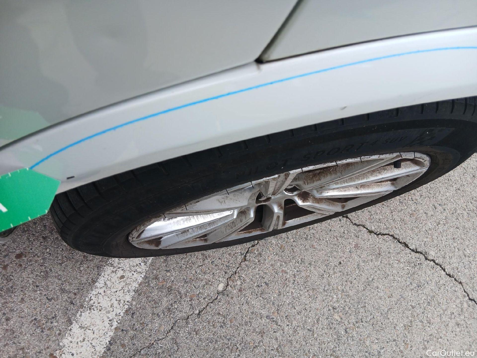  Volvo  XC90 VOLVO  / 2019 / 5P / todoterreno 2.0 D5 AWD Inscription Auto #33