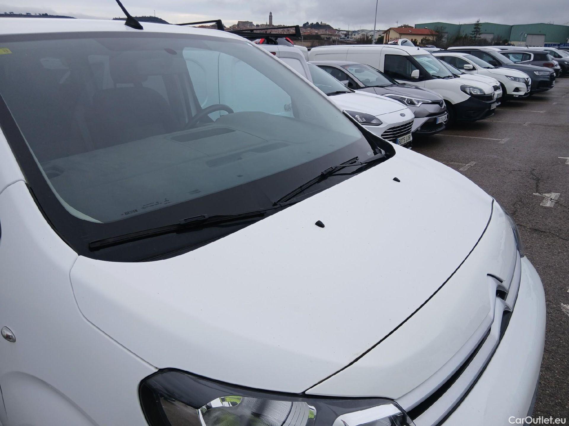  Citroen  Jumpy CITROEN  / 2016 / 4P / combi Talla M BlueHDi 88KW (120CV) 6v Confort #2