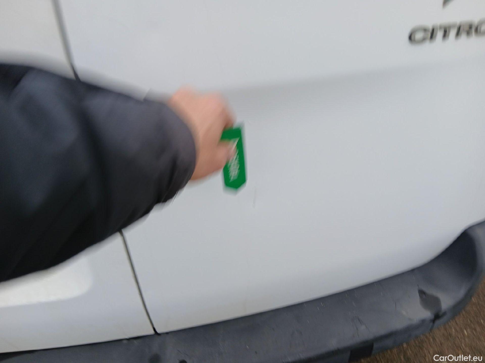  Citroen  Jumpy CITROEN  / 2016 / 4P / combi Talla M BlueHDi 88KW (120CV) 6v Confort #21