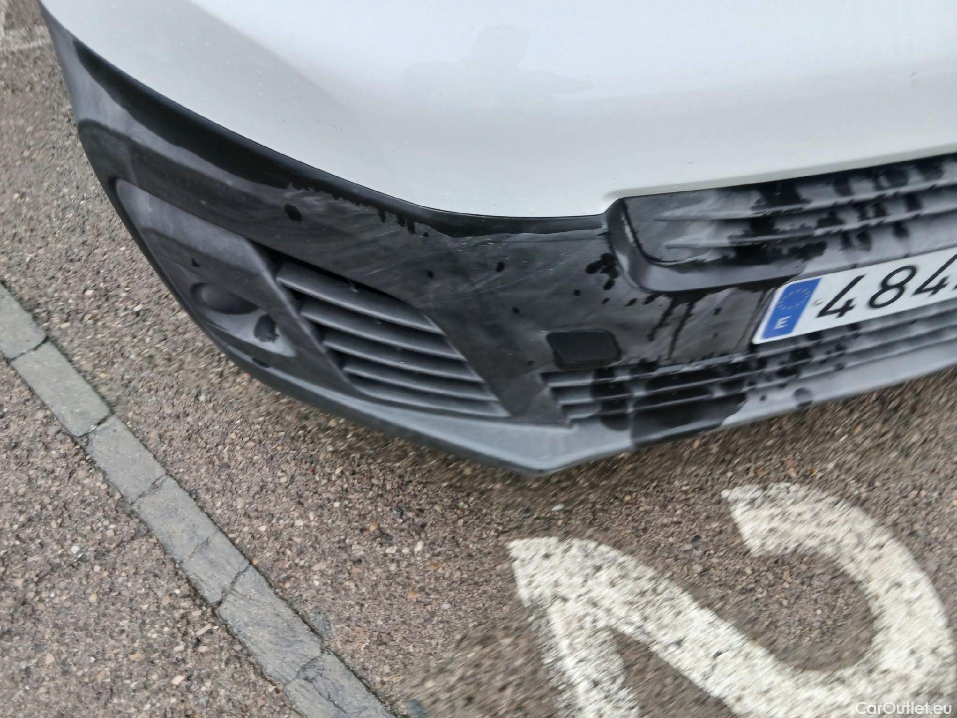  Citroen  Jumpy CITROEN  / 2016 / 4P / combi Talla M BlueHDi 88KW (120CV) 6v Confort #3