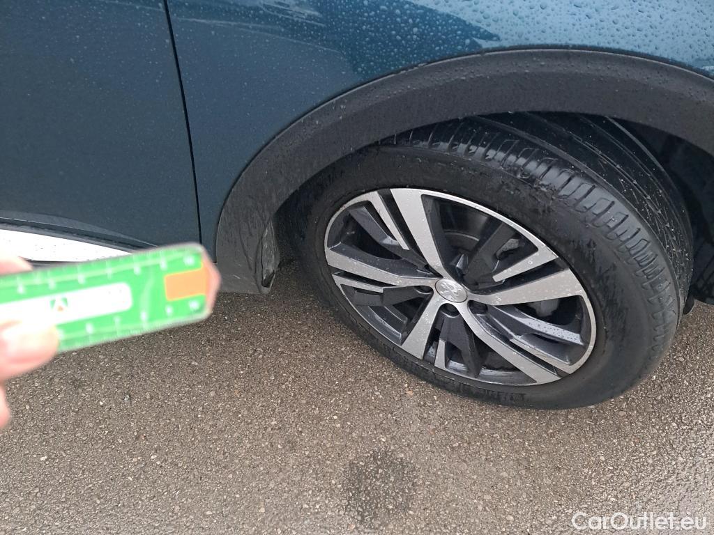  Peugeot  3008 PEUGEOT  / 2020 / 5P / todoterreno 1.5 BlueHDi 96kW (130CV) S&S Allure EAT8 #3