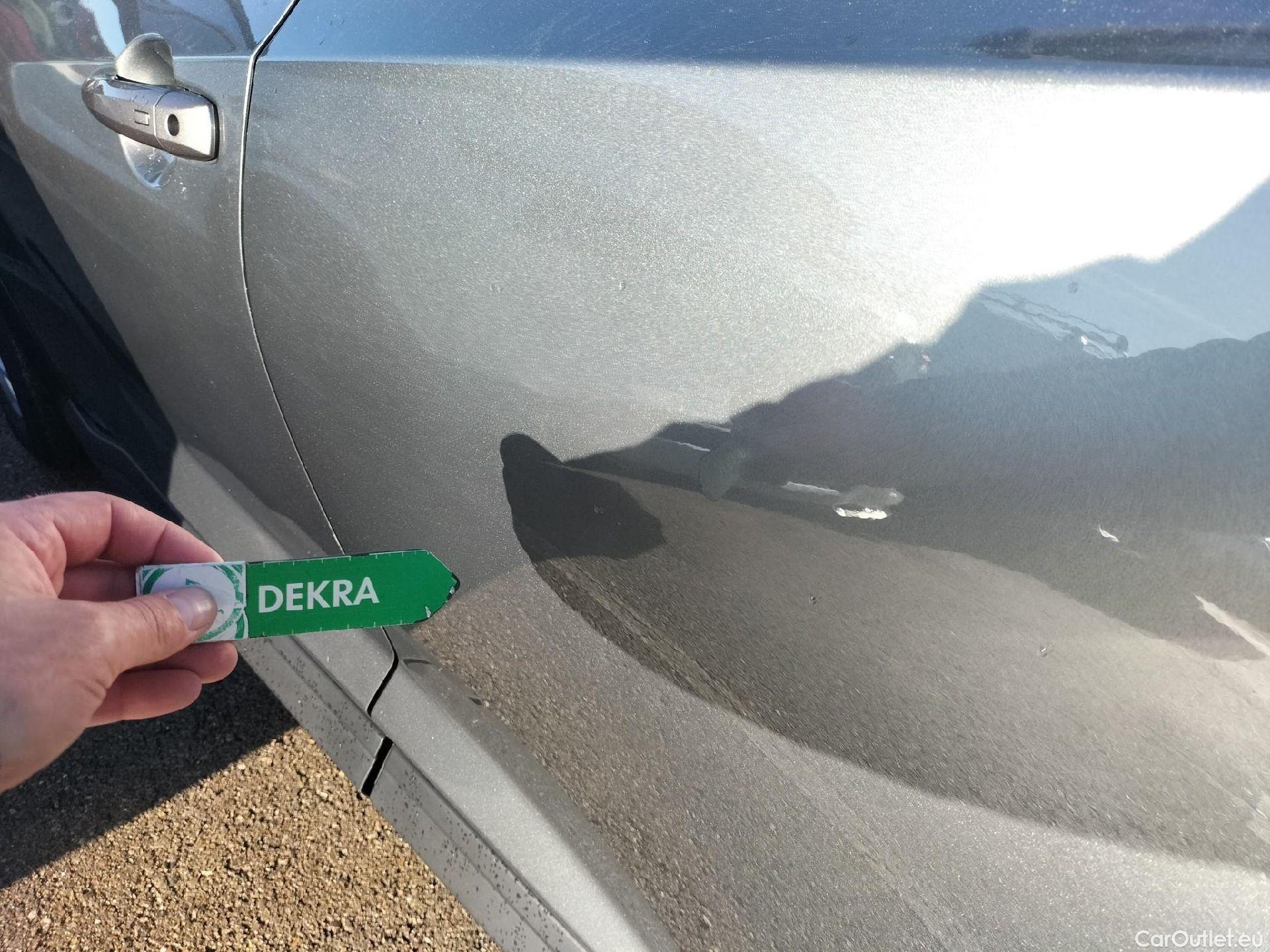  Nissan  Juke NISSAN  / 2019 / 5P / crossover DIG-T 84 kW (114 CV) DCT 7 V N-Connecta (AC2) #16